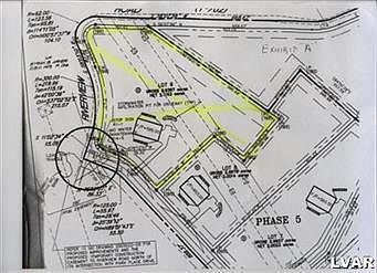 2nd image of 1925 Park Pl