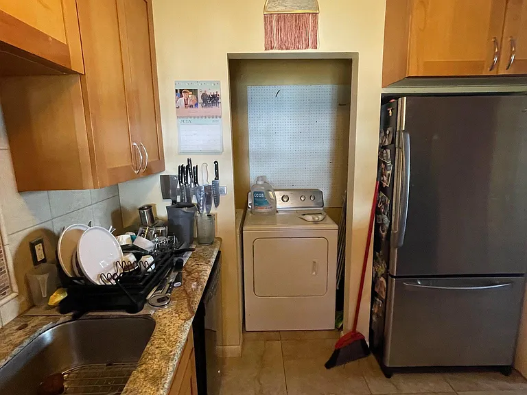 7323 N Willamette Blvd — Photo 9