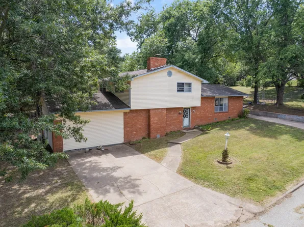 825 23rd Ave SW, Miami, OK 74354