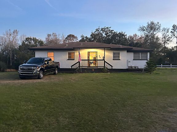 2nd image of 18636 3rd Ave
