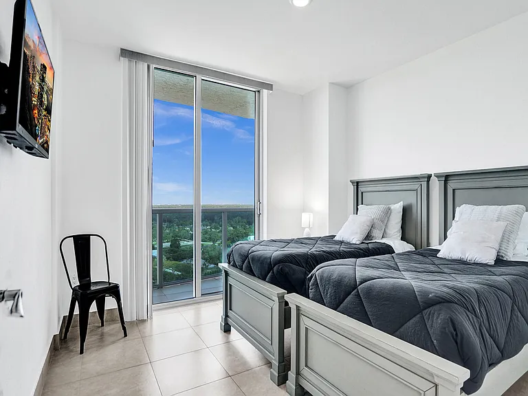 2641 N Flamingo Rd #2105N — Photo 36