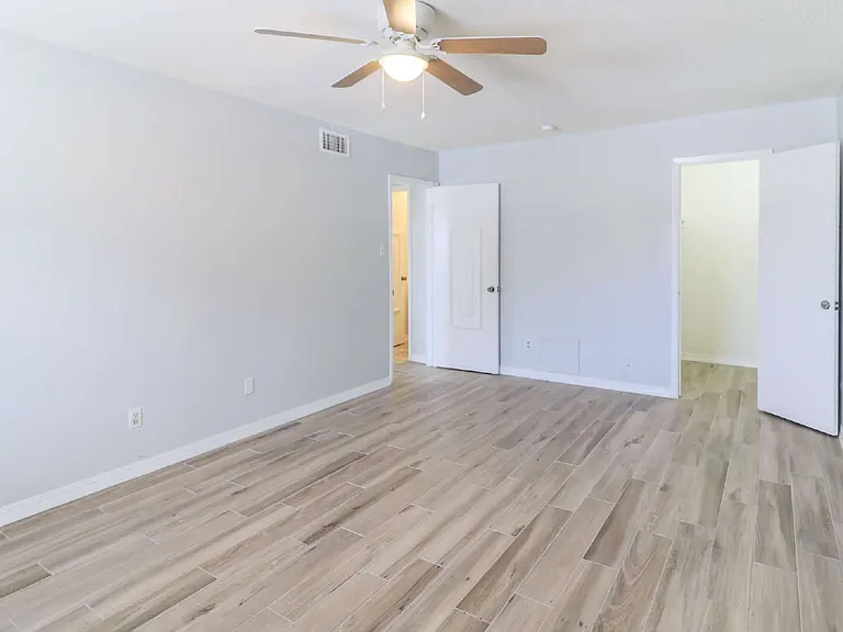 4800 N Stanton St #183 — Photo 15