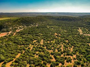 18 Jack Rabbit Rd, Doss, TX 78618