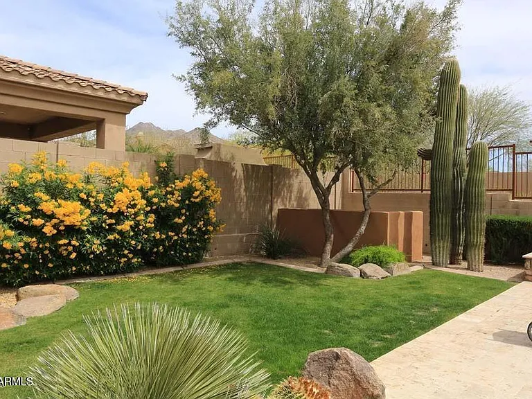 10121 E Ridgerunner Dr — Photo 40