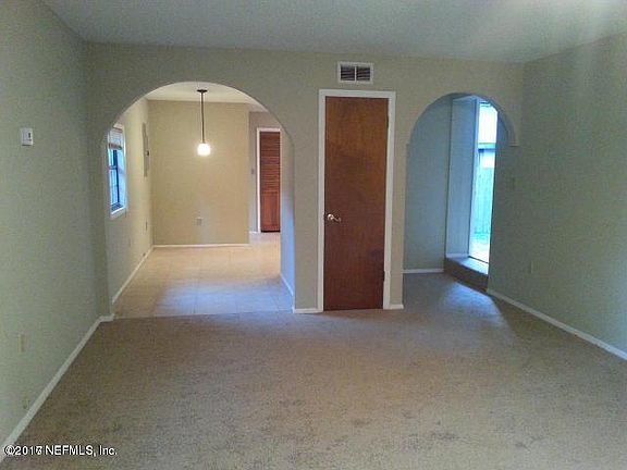 4th image of 3836 Eloise St