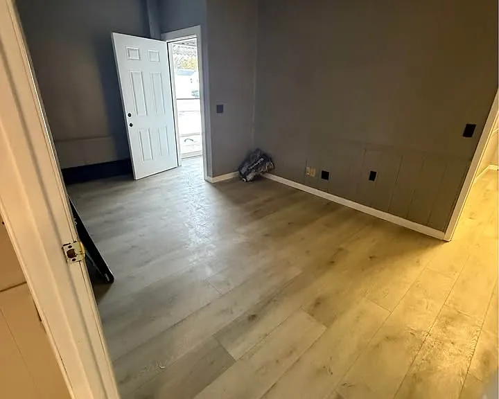 609 Walnut St #B — Photo 2