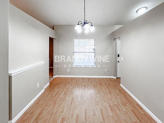 4th image of 7901 Winterwood Cir N
