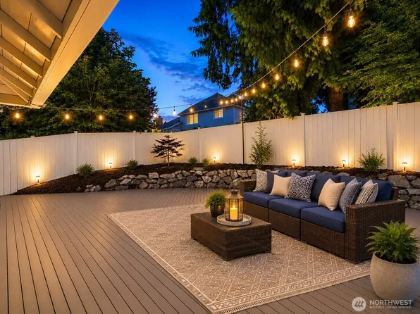 527 SW 331ST Street, Federal Way, WA 98023