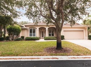 7 Lakeview Ln, Palm Coast, FL 32137