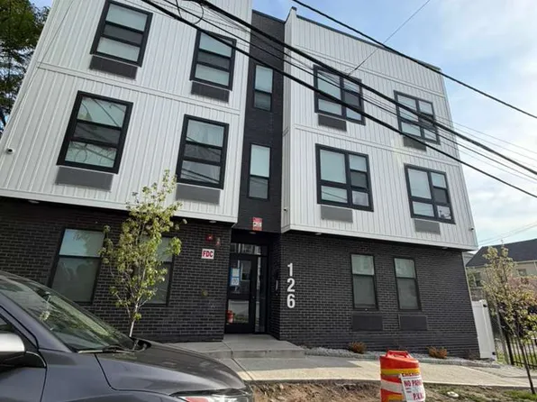 126 Governor St, Paterson, NJ
