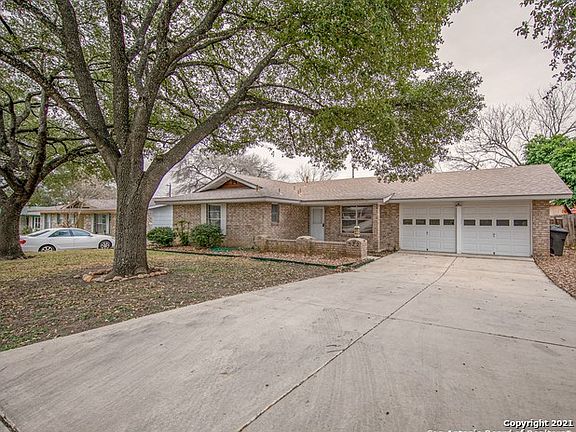 2nd image of 522 Tara Dr