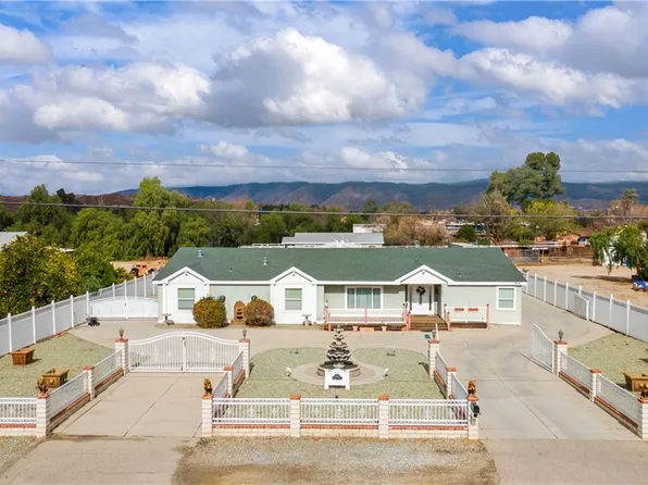 41950 Mayberry Ave, Hemet, CA 92544