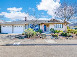 336 Pythian Rd, Santa Rosa, CA 95409