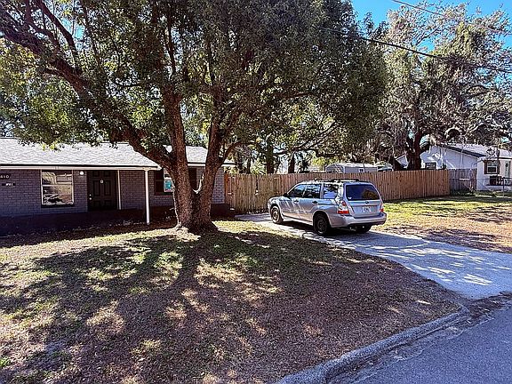 5th image of 9410 N 11th St