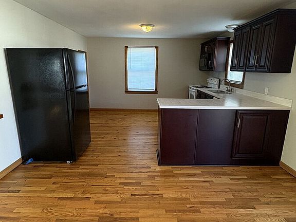 3rd image of 1619 Whitener St