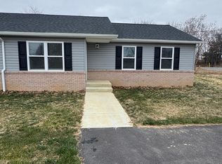 127 Longstreet Ave, Winchester, VA 22603