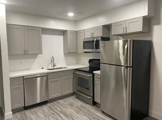 644 N Center St #207, Mesa, AZ 85201