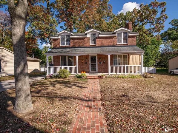 788 N Linville St, Westland, MI 48185