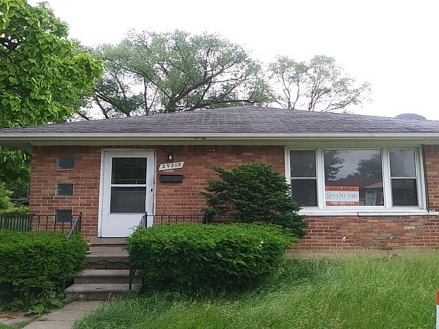 1st image of 29213 Glenwood St