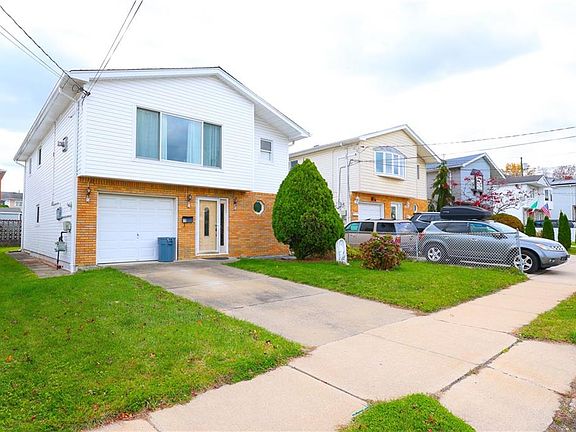 3rd image of 150 Stroud Ave