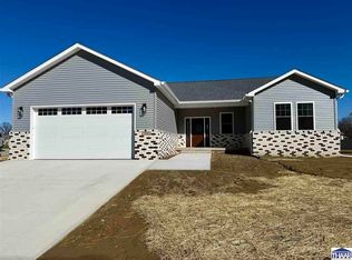 674 Vista Glen Dr, Terre Haute, IN