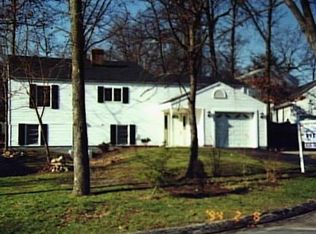 26 Juhasz St, Norwalk, CT 06854