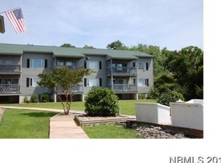 303-A Midyette Bs St #10, Oriental, NC 28571