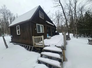 512 Pond Rd, Saint Albans, ME 04971