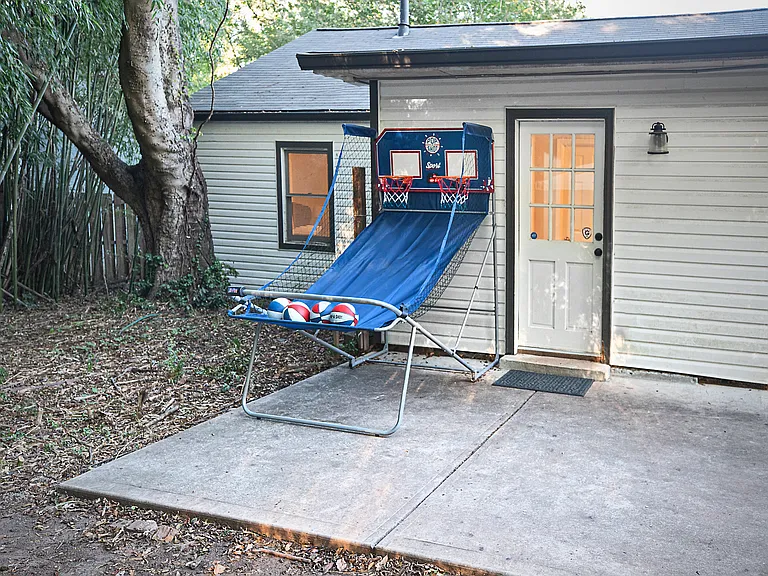 449 Maynard Ter SE — Photo 83