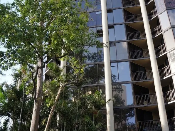 60 N Beretania St APT 2610, Honolulu, HI 96817