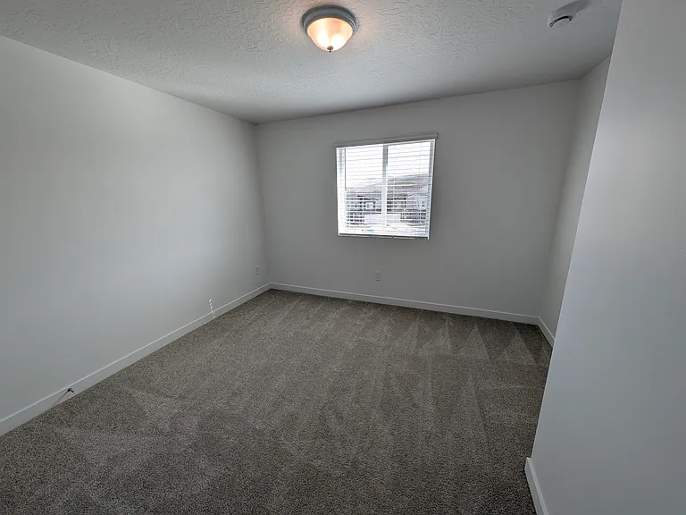 1578 W Viola Ln — Photo 24