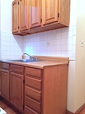 Rented by Warren T Real Estate Corp. | media 20