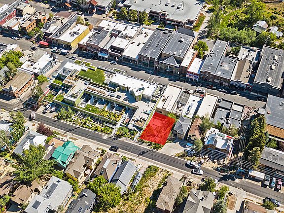 3rd image of 322 Park Ave Lot 27-28