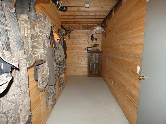 4th image of 2732 Brockman Ct