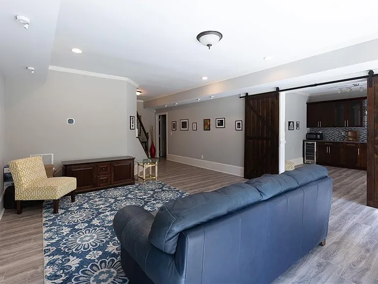 2360 Manor Creek Ct — Photo 55