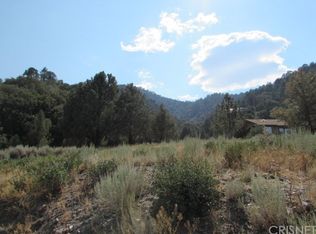 2105 Glacier Dr, Frazier Park, CA 93225