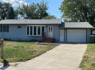 1872 9th Street Pl, Nevada, IA 50201
