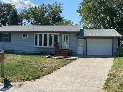 1872 9th Street Pl, Nevada, IA, 50201