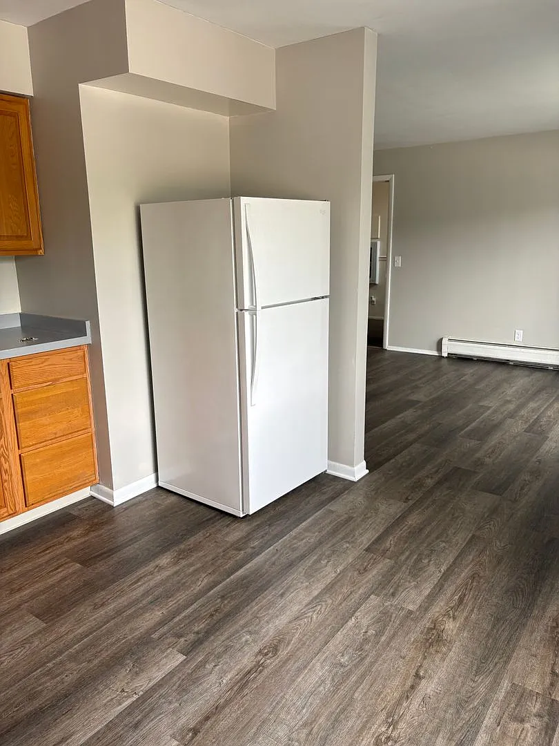 Park Place Apartments (GL62, LLC) — Photo 4