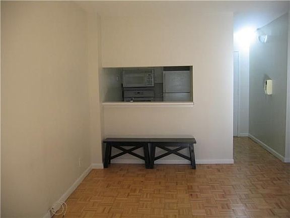 5th image of 2250 Broadway APT 3K