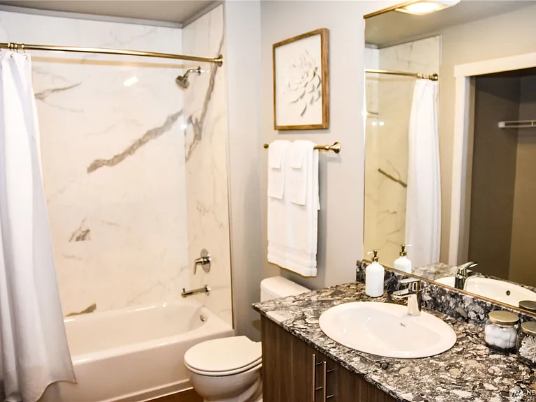 1083 103rd Ave NE #406 — Photo 6