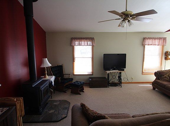 4th image of 1142 Lasalle Dr