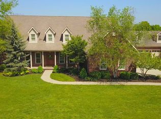 1013 Bluegrass Rd, Versailles, KY 40383