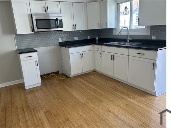 140 Dearborn Ave