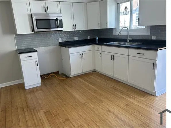 140 Dearborn Ave, Toledo, OH 43605
