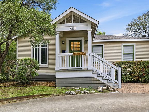 2nd image of 261 E Oakview Pl