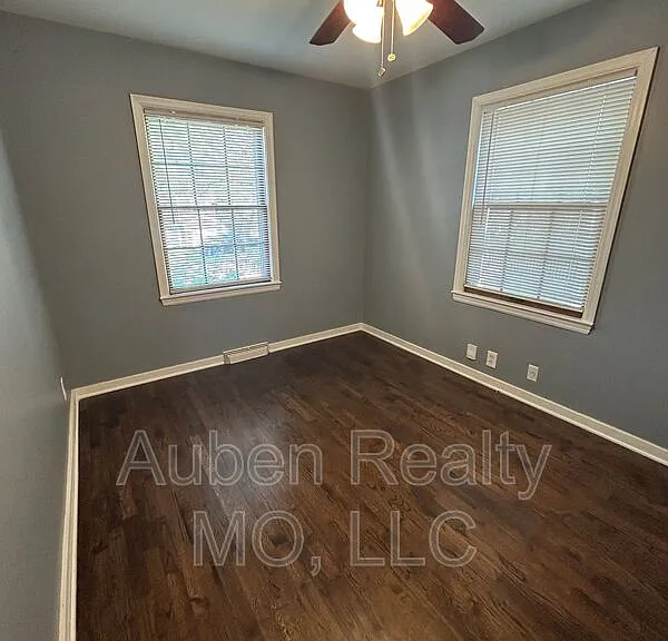3823 Bell St #A — Photo 17