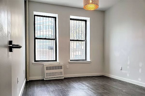 2nd image of 621 Rutland Rd #1C