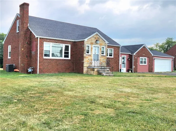 531 Harrison St, Magnolia, OH 44643