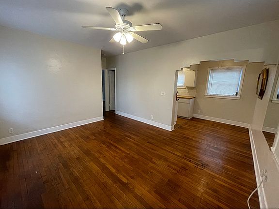 2nd image of 206 Lakeland Dr #206